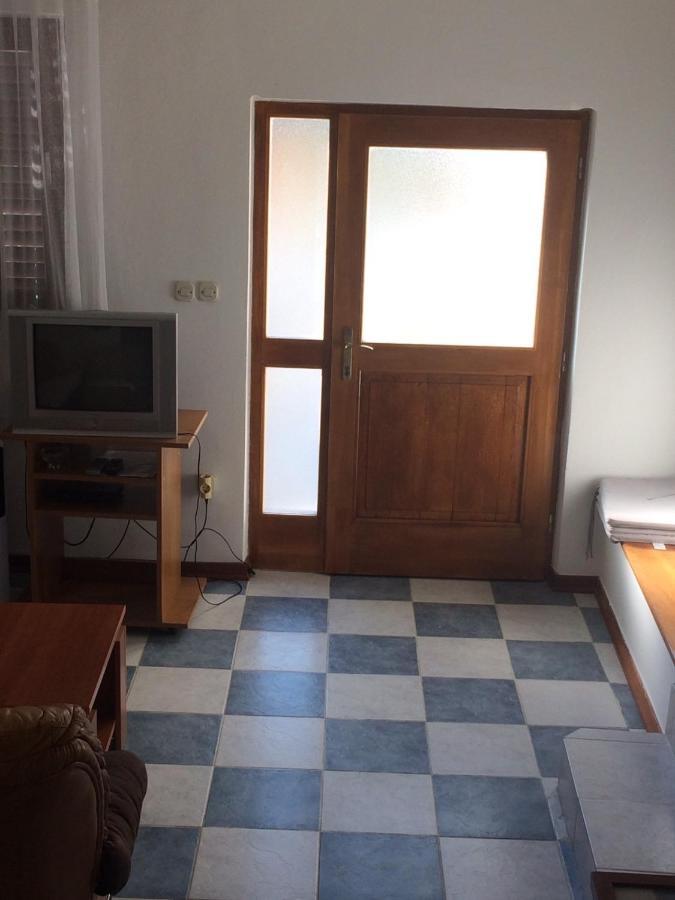 Apartmani Dragica-Prizemlje Kampor Buitenkant foto