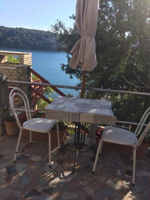 Apartmani Dragica-Prizemlje Kampor Buitenkant foto
